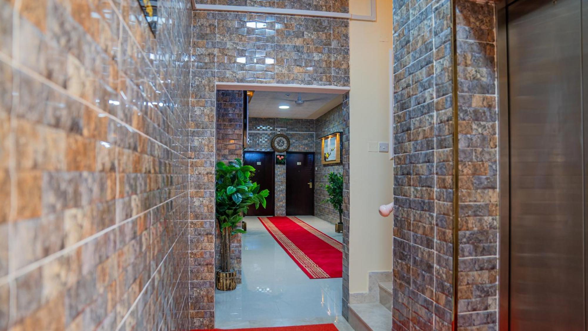 Arkan Al Barzah Hotel Apartment Sur Bagian luar foto