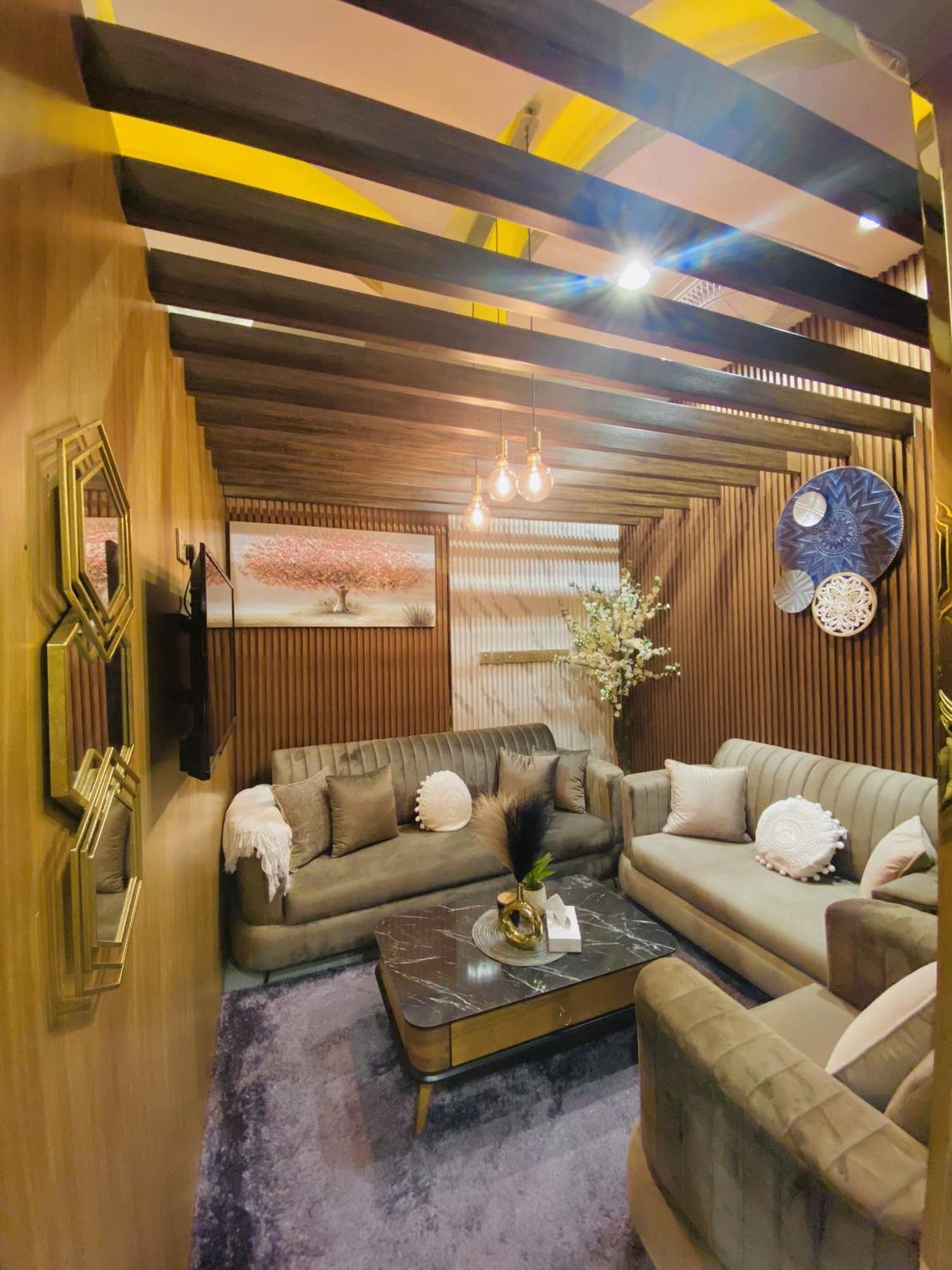 Arkan Al Barzah Hotel Apartment Sur Bagian luar foto