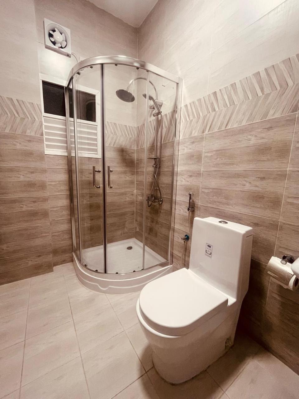 Arkan Al Barzah Hotel Apartment Sur Bagian luar foto